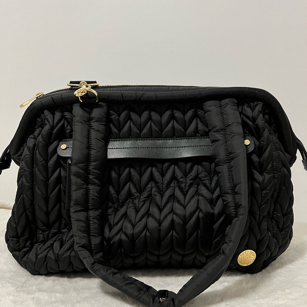 Happ brand big diaper bag color black